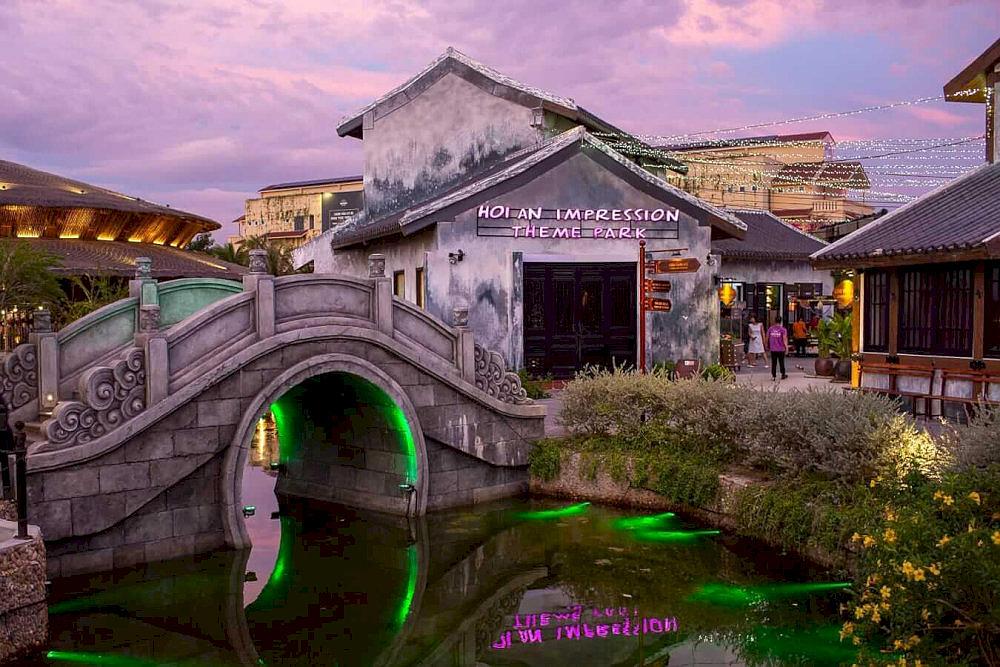 Explore a unique park that blends history, theater, and traditional design to bring the heritage of Hoi An to life